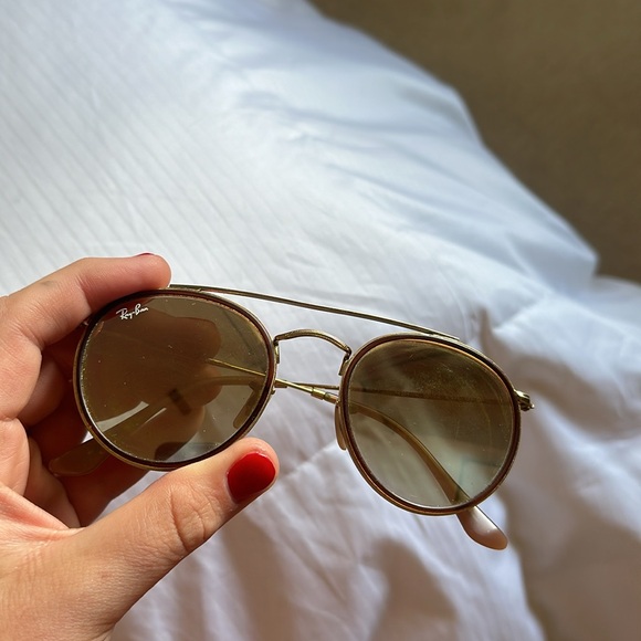 Ray Ban Sunglasses - Picture 3 of 3